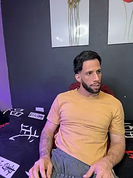 Онлайн чат XXX Karim_mansur