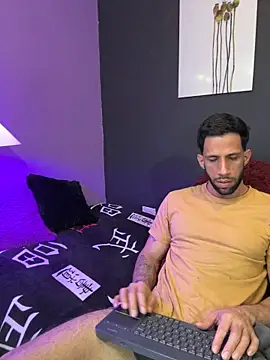 Chat XXX en directo de Karim_mansur