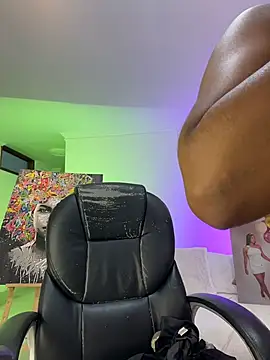 Chat XXX en directo de JANYLOVE__