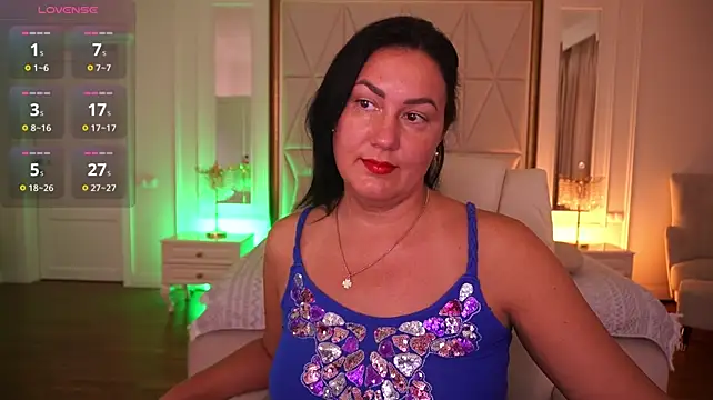دردشة VelvetLuck الجنسية المباشرة