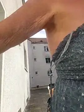 Chat +18 de Hot-Muci ao vivo