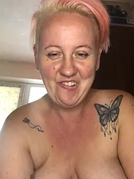 SofiaAmour Adlı Modelin Canlı XXX Sohbeti