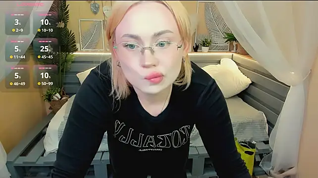 Tina_Walker Adlı Modelin Canlı XXX Sohbeti