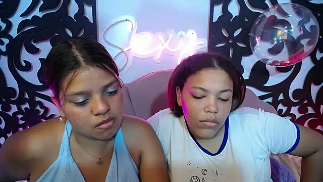 horny_babyss Show in webcam