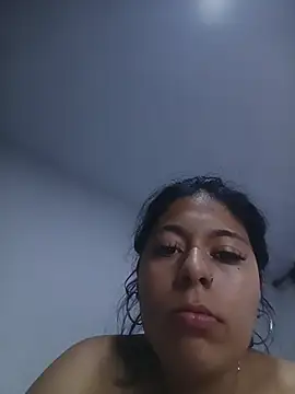 Laila_and_konny Adlı Modelin Canlı XXX Sohbeti