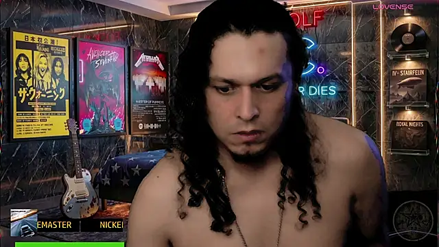 chino_roz Chat XXX live
