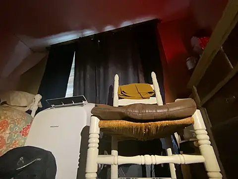 OGmailKnows লাইভ XXX চ্যাট