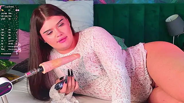 EvaaLane's Live XXX Chat