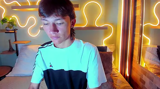 Alan_Madisson live XXX chat