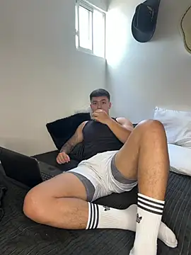 Christopher_strongg Live XXX Chat