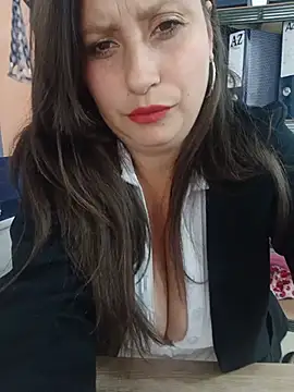 LIA--23 Live XXX-chat