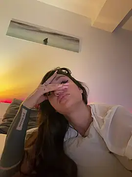 JustLora Chat XXX live
