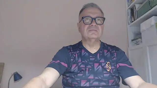 YOU6me Live XXX-Chat