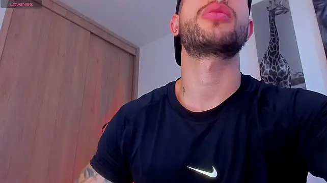 Santos_ramirez1 Show in webcam