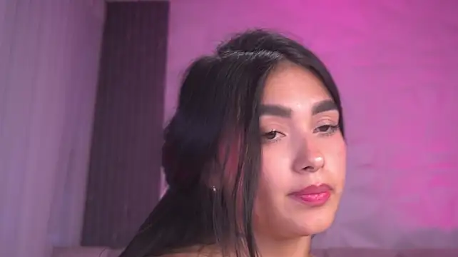 katy_rioss élő XXX-chatje