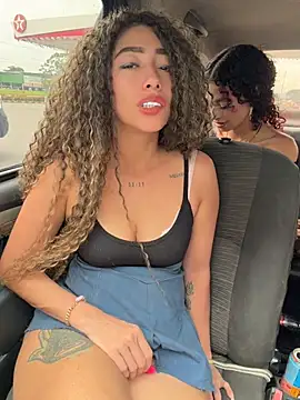 roxyrougee Chat XXX in diretta