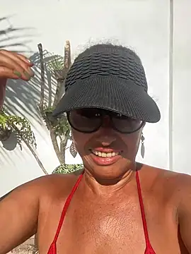 AMYBRASIL's Live XXX Chat