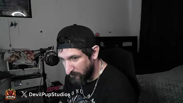 DevilPup75_ XXX чат на живо