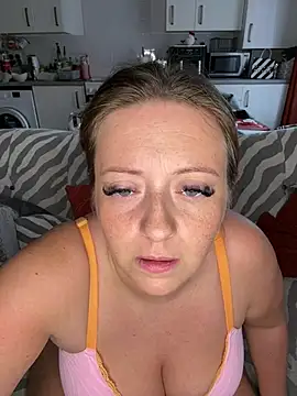 Poppyshaw_'s Live XXX Chat