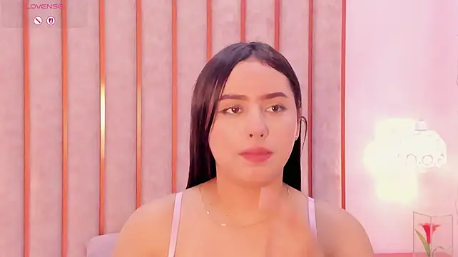 Zoe_Monrow Adlı Modelin Canlı XXX Sohbeti