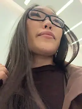 Chat XXX ao vivo de trytomakememoam