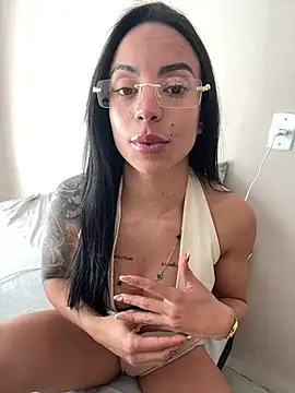 Morenaviip's Live XXX Chat