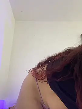 NikyFrequency Adlı Modelin Canlı XXX Sohbeti