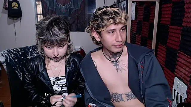 Czat XXX na żywo – Cute_Chrixxx