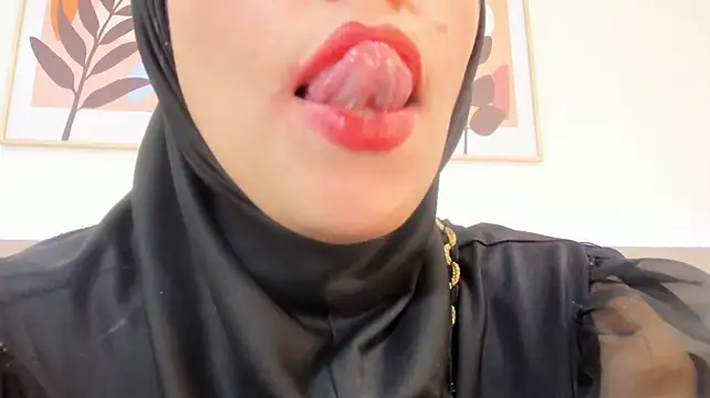 hanajameela Adlı Modelin Canlı XXX Sohbeti