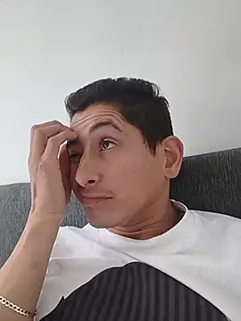 Chat +18 de Tiger_cryad ao vivo