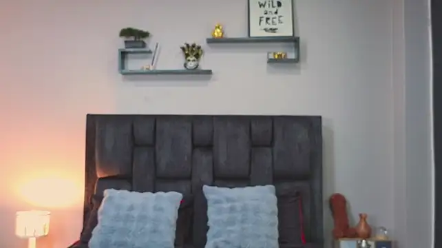 FelipeAndMarcello3 Adlı Modelin Canlı XXX Sohbeti