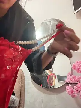 IsabellaMariet's Webcam Show