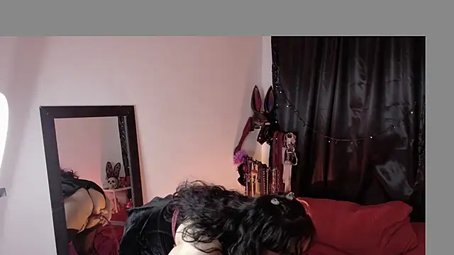 Chatroom XXX en direct de Yunnaa-Subb