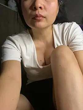 Ivy_Trix2 即時 XXX 聊天