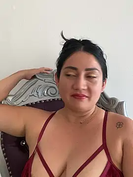 Chat XXX en directo de juliana_diaz