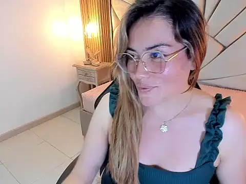 MiaAmadorVS Obrolan Langsung XXX