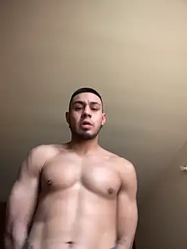 Chatroom XXX en direct de Taylor_DiamondBoy