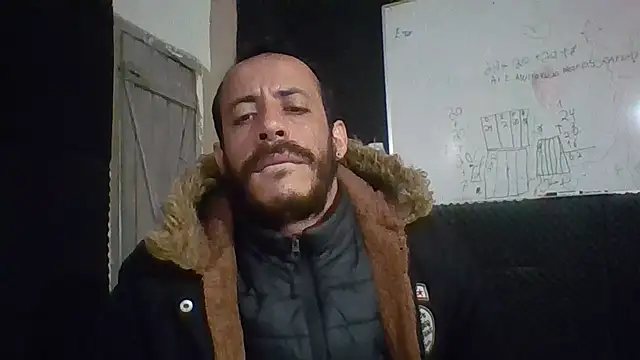 Chat XXX ao vivo de MachoScorpionCaralho