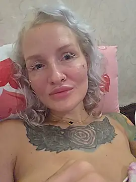 Онлайн чат XXX KateMonroe