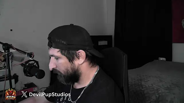 DevilPup75_ 现场XXX聊天