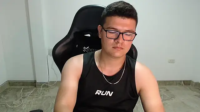 Živý XXX chat Plug_Control