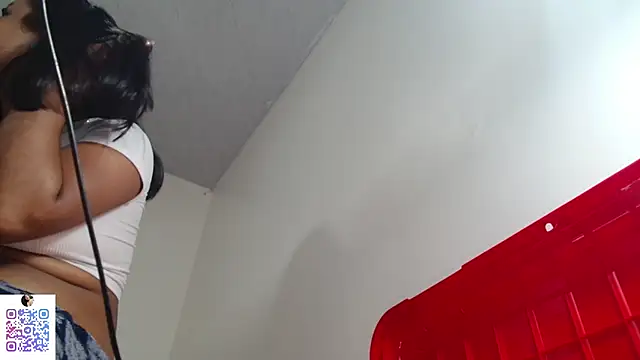 Chat XXX en directo de K3ndal1_