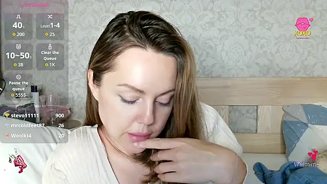 Chat +18 de Owly_NZ ao vivo