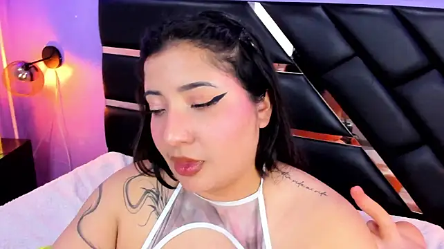 Emma_monserrat's Live XXX Chat