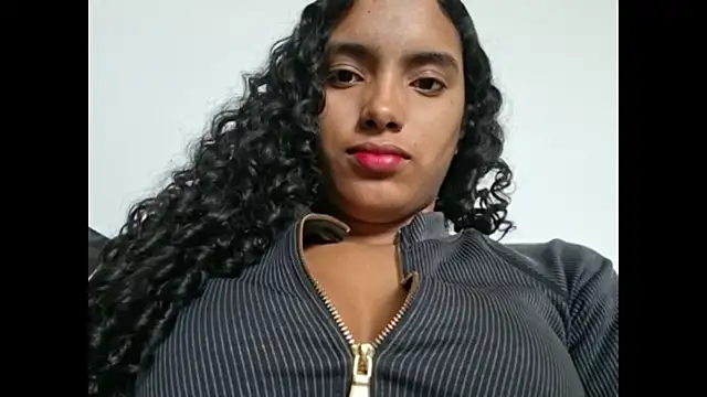 Cataleya_ja লাইভ XXX চ্যাট