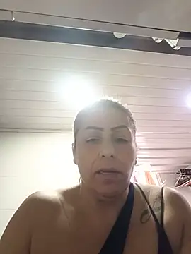maynor_1998 Chat XXX live