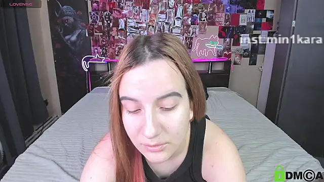 Min1Kara's Live XXX Chat