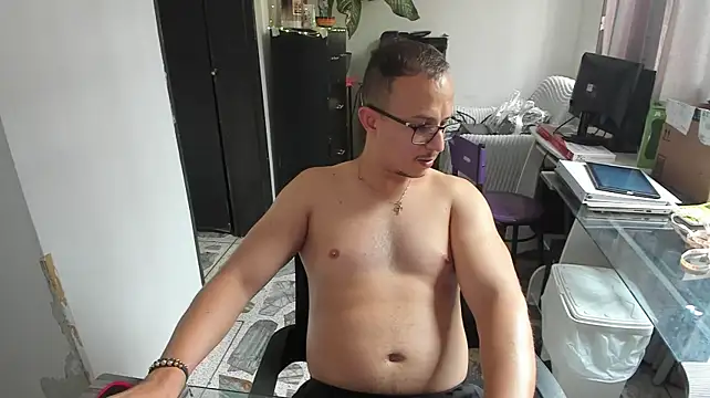 jacob_strokes01's Live XXX Chat