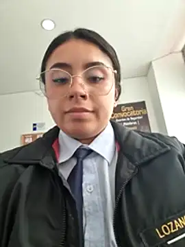 Angela__05 Chat XXX in diretta