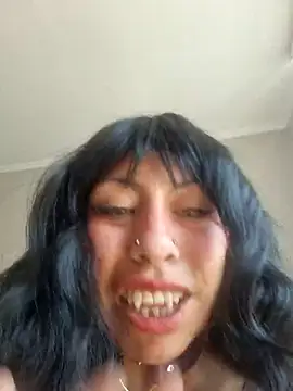 ReinaFetichista 即時 XXX 聊天